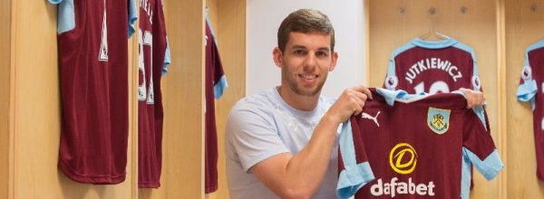 Flanagan joins Burnley on loan